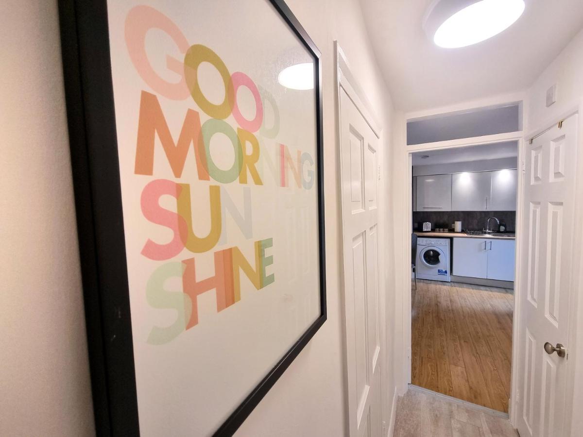 Cosy Apartment Nearby Train Station! Watford  Esterno foto