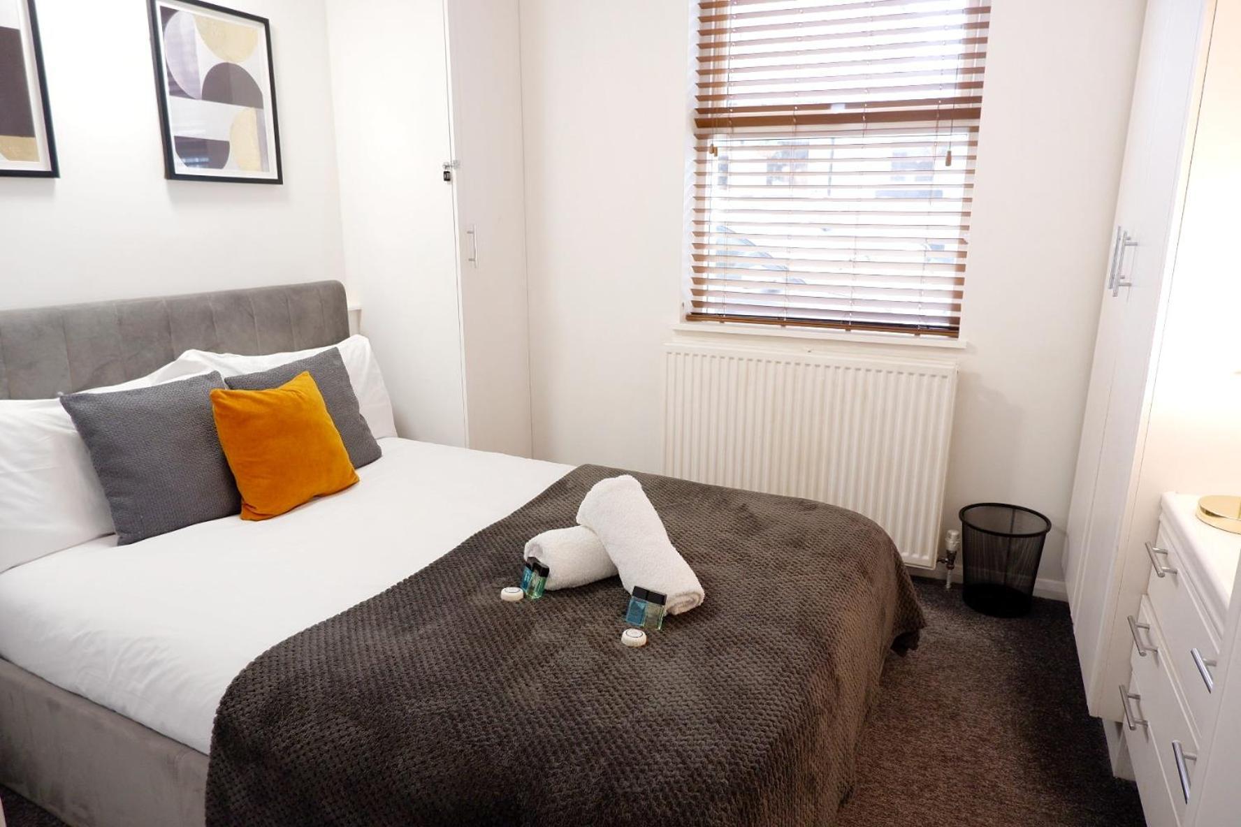 Cosy Apartment Nearby Train Station! Watford  Esterno foto
